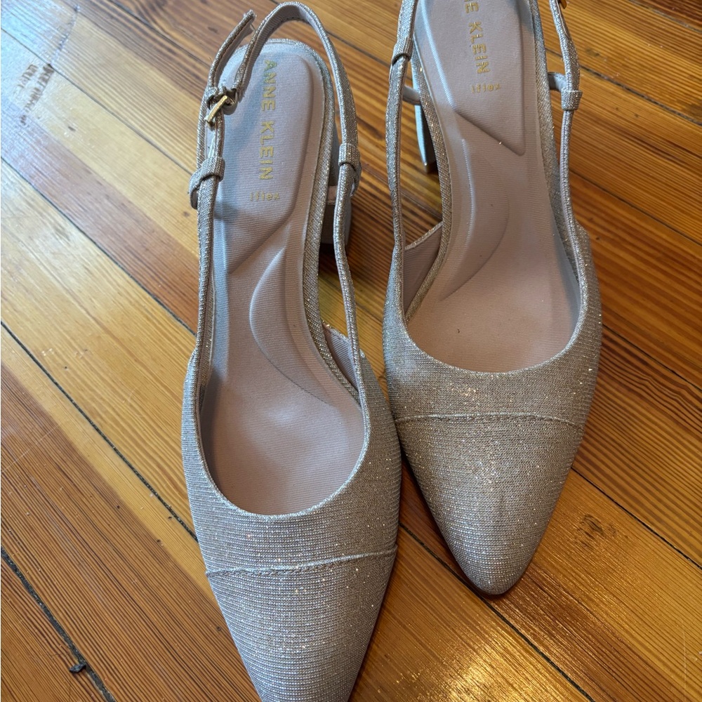 LAST CALL!  MAKE OFFER !!!  Anne Klein Tan Slingback Heels with Adjustable Strap